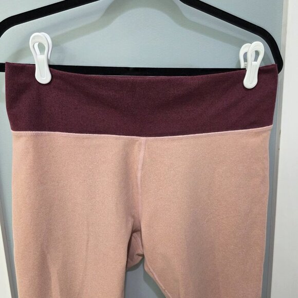 Fabletics Light Pink & Burgundy Cropped Leggings β Size XL β Cute & Comfy! π - Picture 3 of 8